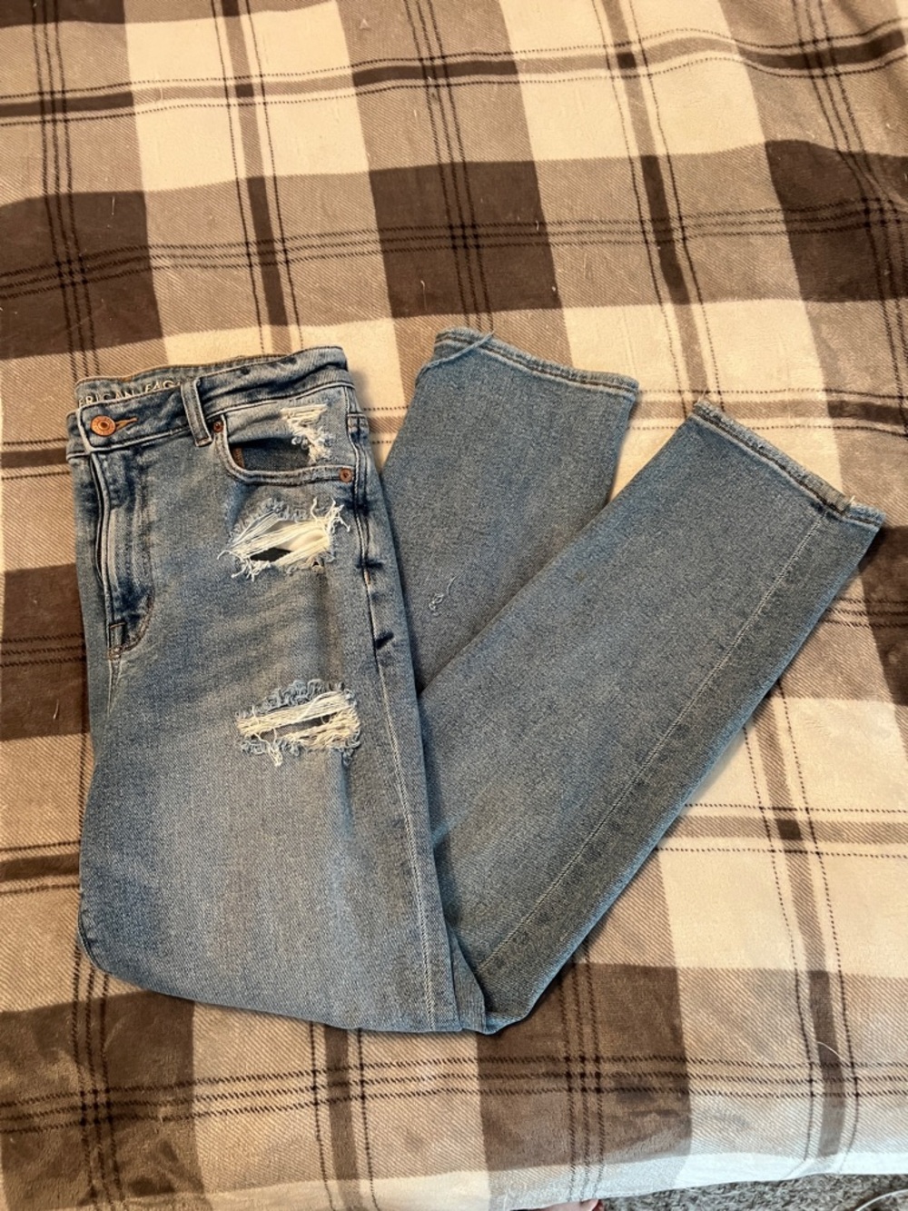 American Eagle Outfitters Light Blue High Rise Distressed Jeans